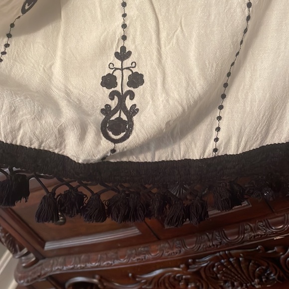 Free with purchase 10$ or more. boho top loose fit. Would fit a medium too. - Picture 3 of 4